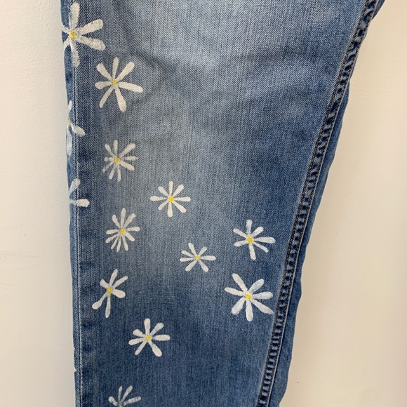 Vintage Levi’s 505 Jeans w/ Hand painted Hippy Floral and Mushrooms - Picture 4 of 8